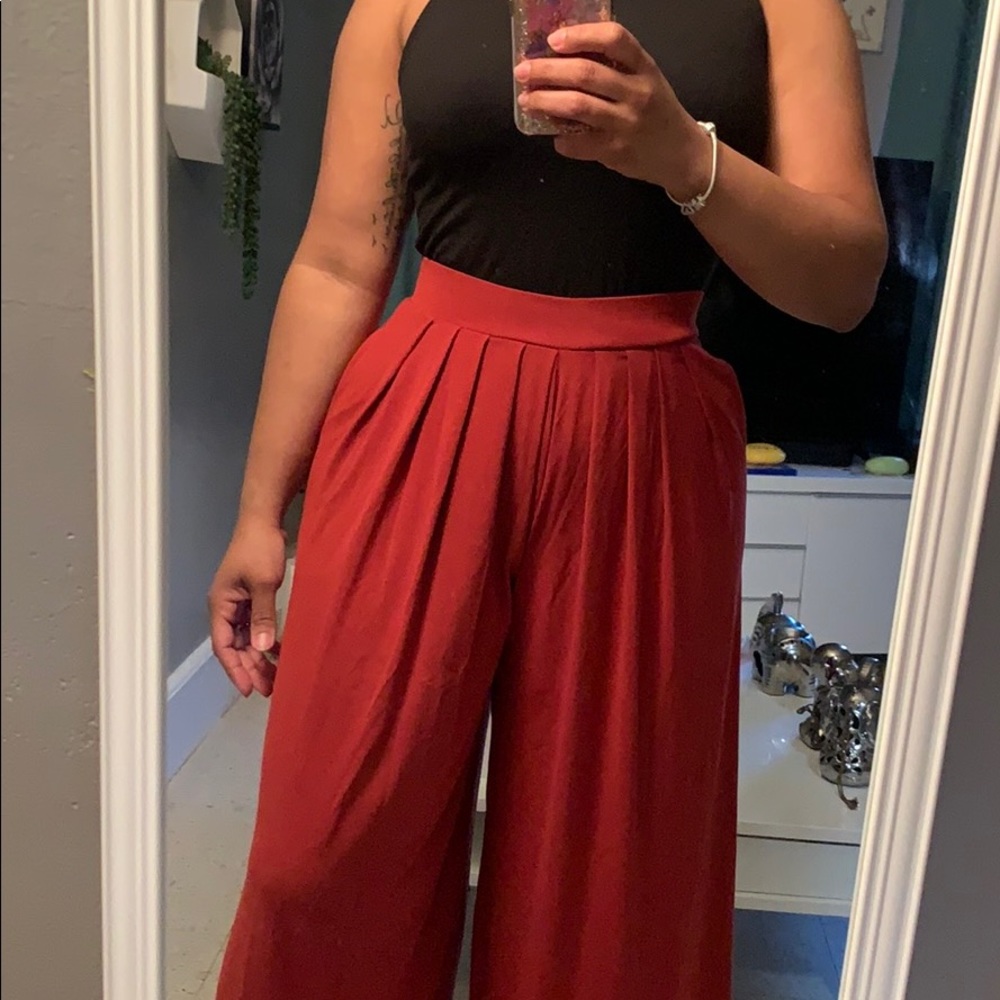 Uniqlo WOMEN Drape Wide Leg Flare Pants